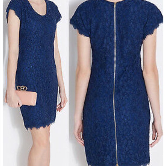 Diane Von Furstenberg Dresses & Skirts - DVF Wanda Navy Blue Lace Dress, size 2